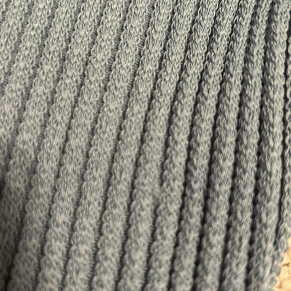 Fitted blue top - Picture 4 of 5